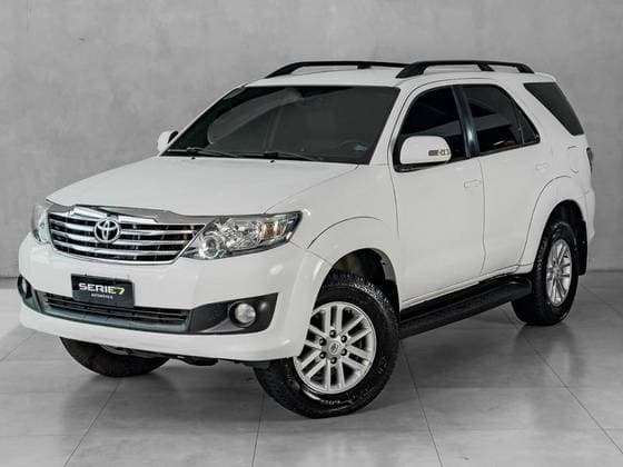 Carro 2.7 SR 4X2 CD 16V FLEX 4P AUTOMÁTICO