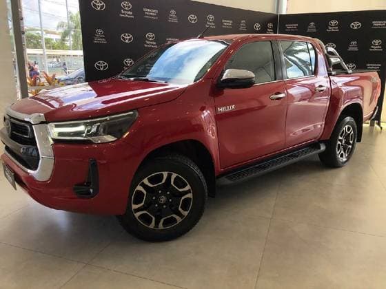Carro 2.8 D-4D TURBO DIESEL CD SRX 4X4 AUTOMÁTICO