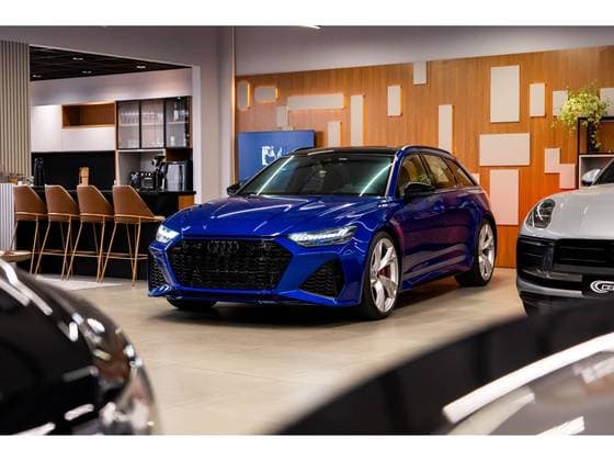 Carro 4.0 AVANT V8 TWINTURBO MHEV TIPTRONIC