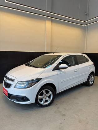 Carro 1.4 MPFI LT 8V FLEX 4P AUTOMÁTICO