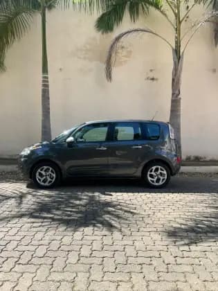 Carro 1.6 FLEX EXCLUSIVE BVA