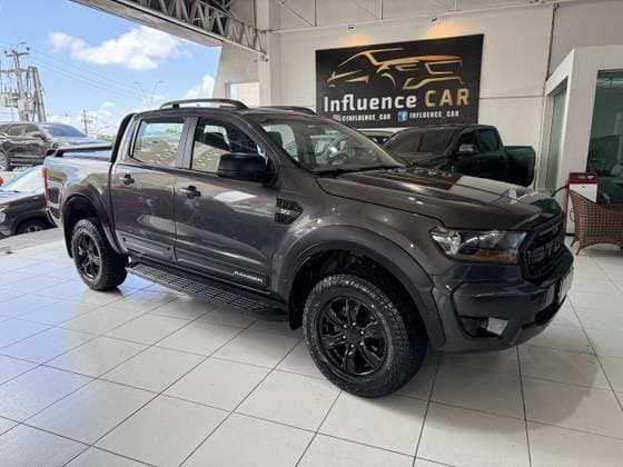 Carro 3.2 STORM 4X4 CD 20V DIESEL 4P AUTOMÁTICO