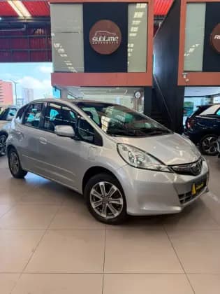 Carro 1.4 LX 16V FLEX 4P AUTOMÁTICO