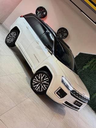 Carro 2.2 TURBO DIESEL OVERLAND AT9