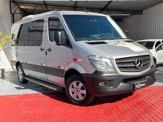 Carro 2.2 CDI DIESEL VAN 415 TA LONGO 16L MANUAL