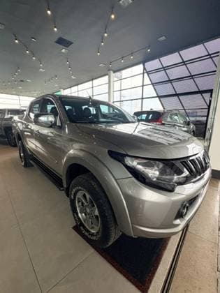 Carro 2.4 16V TURBO DIESEL SPORT HPE CD 4P 4X4 AUTOMÁTICO