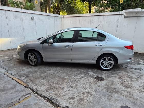 Carro 1.6 GRIFFE 16V TURBO GASOLINA 4P AUTOMÁTICO