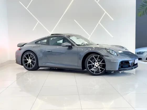 Carro 3.0 24V H6 GASOLINA CARRERA PDK
