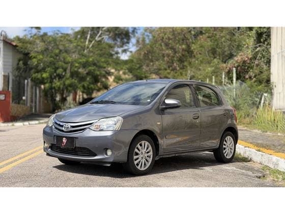 Carro 1.5 XLS 16V FLEX 4P MANUAL