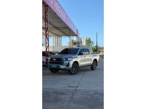 Carro 2.8 D-4D TURBO DIESEL CD SR 4X4 AUTOMÁTICO