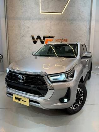 Carro 2.8 D-4D TURBO DIESEL CD SRX 4X4 AUTOMÁTICO