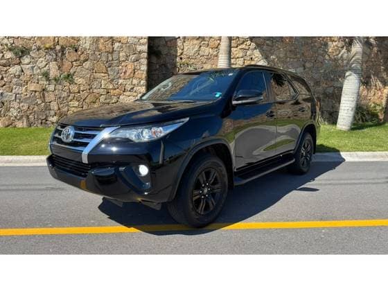 Carro 2.7 SRV 7 LUGARES 4X2 16V FLEX 4P AUTOMÁTICO
