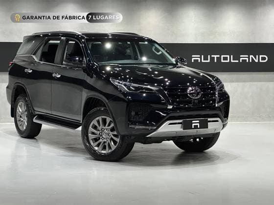 Carro 2.8 D-4D TURBO DIESEL SRX 7L 4X4 AUTOMÁTICO