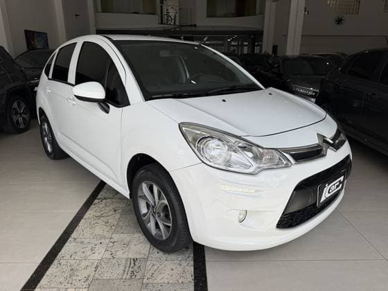 Carro 1.2 ATTRACTION 12V FLEX 4P MANUAL