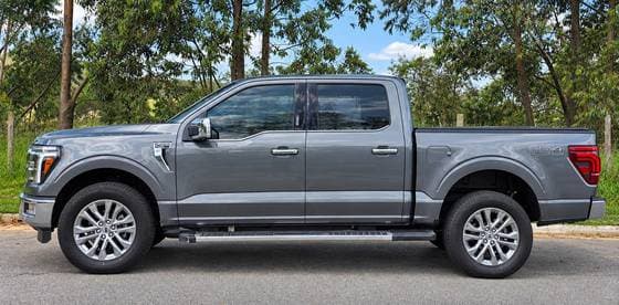 Carro 5.0 V8 GASOLINA CD LARIAT FX4 AUTOMÁTICO