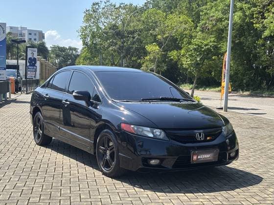 Carro 1.8 EXS 16V FLEX 4P AUTOMÁTICO
