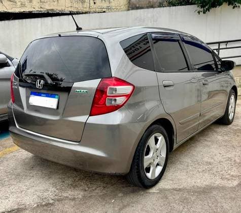 Carro 1.4 LXL 16V FLEX 4P AUTOMÁTICO