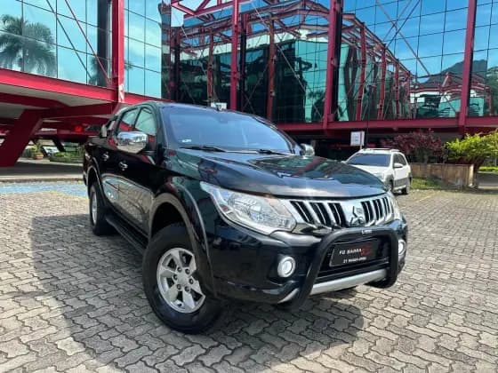 Carro 2.4 16V TURBO DIESEL SPORT HPE CD 4P 4X4 AUTOMÁTICO
