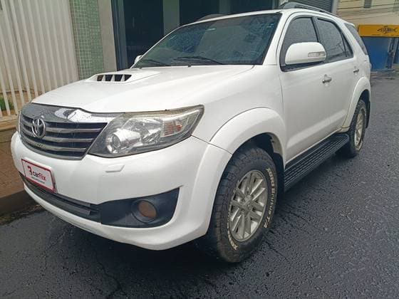 Carro 3.0 SRV 4X4 16V TURBO INTERCOOLER DIESEL 4P AUTOMÁTICO