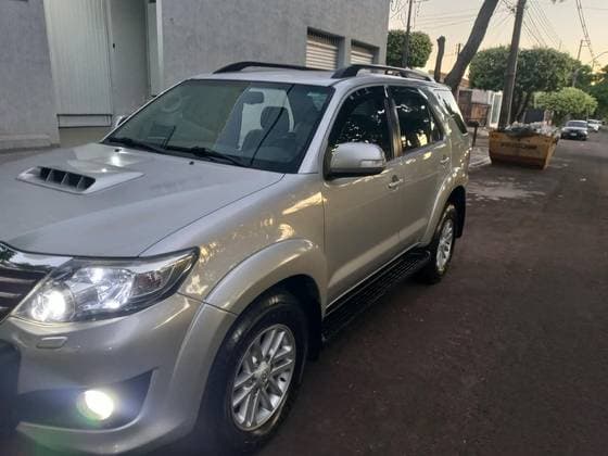 Carro 3.0 SRV 4X4 16V TURBO INTERCOOLER DIESEL 4P AUTOMÁTICO