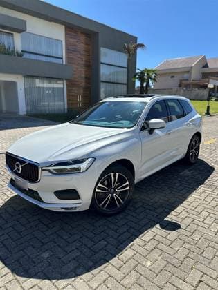 Carro 2.0 T5 GASOLINA MOMENTUM AWD GEARTRONIC
