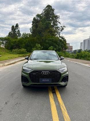 Carro 2.0 45 TFSI GASOLINA SPORTBACK S LINE BLACK QUATTRO S TRONIC