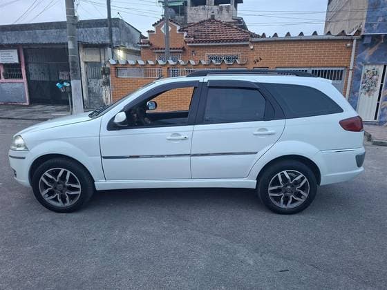 Carro 1.4 MPI ATTRACTIVE WEEKEND 8V FLEX 4P MANUAL