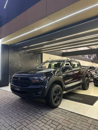 Carro 3.2 STORM 4X4 CD 20V DIESEL 4P AUTOMÁTICO