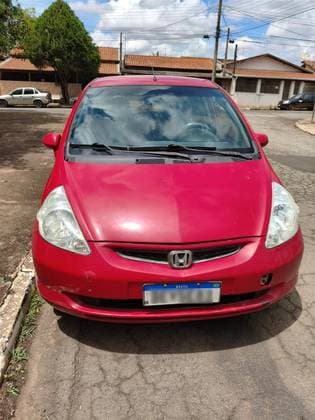 Carro 1.4 LX 8V GASOLINA 4P AUTOMÁTICO