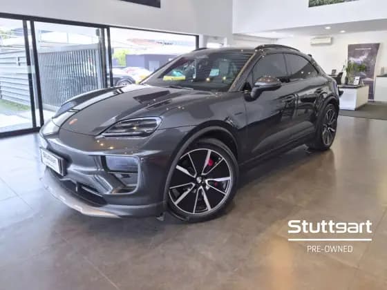 Carro 4S ELÉTRICO