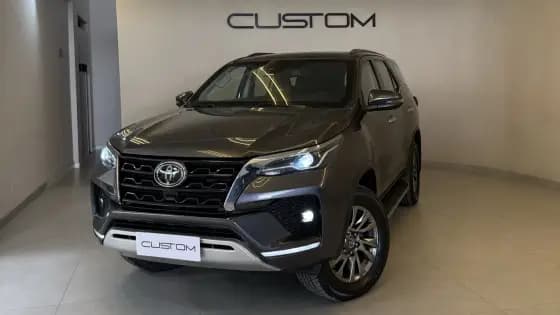 Carro 2.8 D-4D TURBO DIESEL SRX 7L 4X4 AUTOMÁTICO