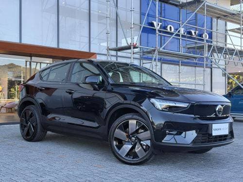 Carro P8 RECHARGE TWIN ELECTRIC ULTRA BLACK EDITION AWD