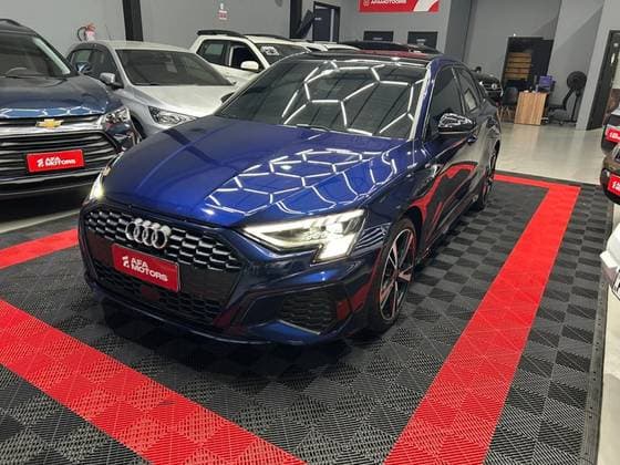 Carro 2.0 40 TFSI MHEV SEDAN PERFORMANCE BLACK S-TRONIC