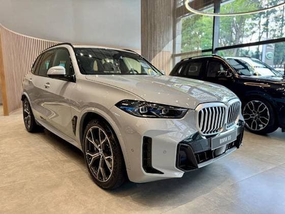 Carro 3.0 I6 TURBO HÍBRIDO XDRIVE50E M SPORT AUTOMÁTICO
