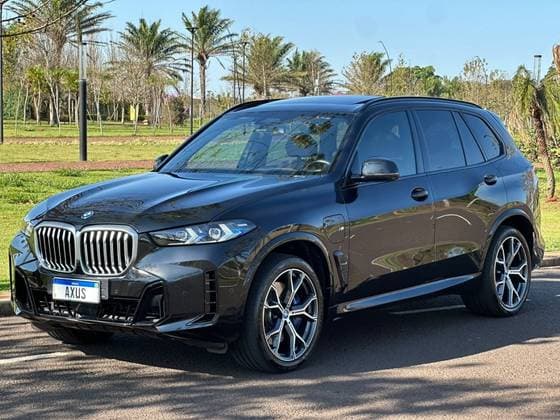 Carro 3.0 I6 TURBO HÍBRIDO XDRIVE50E M SPORT AUTOMÁTICO