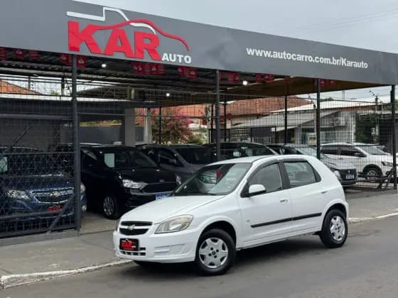 Carro 1.0 MPFI LT 8V FLEX 4P MANUAL