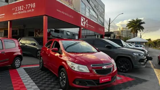 Carro 1.0 MPFI LS 8V FLEX 4P MANUAL