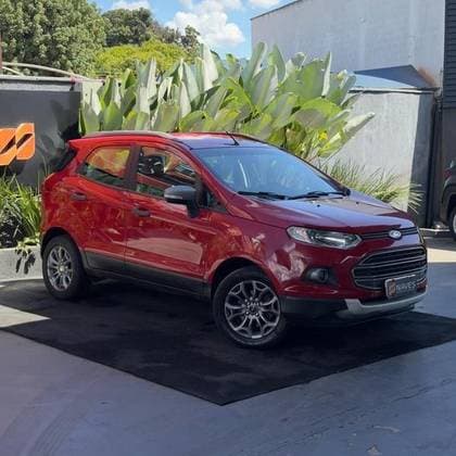 Carro 1.6 FREESTYLE 16V FLEX 4P MANUAL