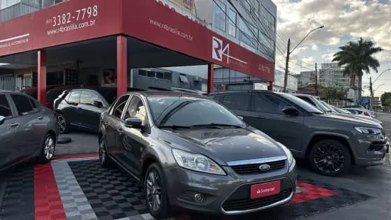 Carro 2.0 GHIA SEDAN 16V FLEX 4P MANUAL
