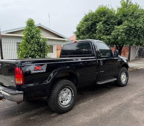Carro 3.9 XLT MAX POWER 4X4 CS DIESEL 2P MANUAL