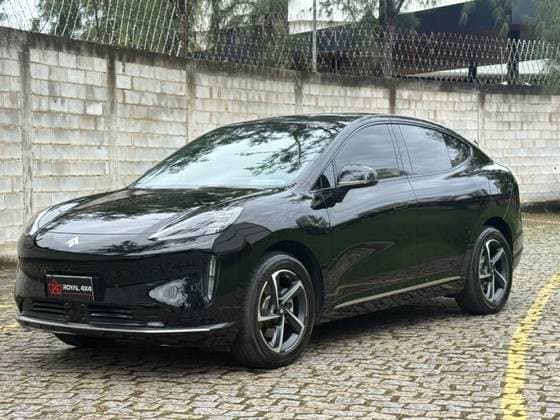 Carro 72,7 KW ELÉTRICO ULTRA