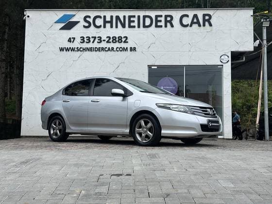 Carro 1.5 LX 16V FLEX 4P AUTOMÁTICO
