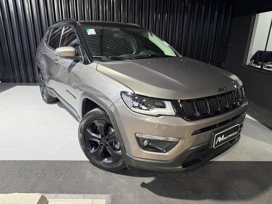 Carro 2.0 16V DIESEL LONGITUDE 4X4 AUTOMÁTICO