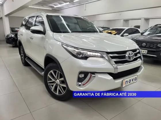 Carro 2.8 SRX 4X4 16V TURBO INTERCOOLER DIESEL 4P AUTOMÁTICO