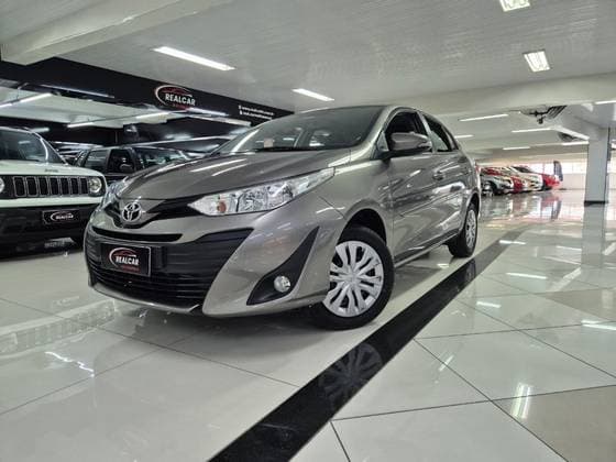 Carro 1.5 16V FLEX SEDAN XL MULTIDRIVE