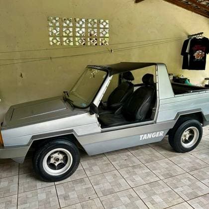 Carro 1.6 8V GASOLINA 2P MANUAL