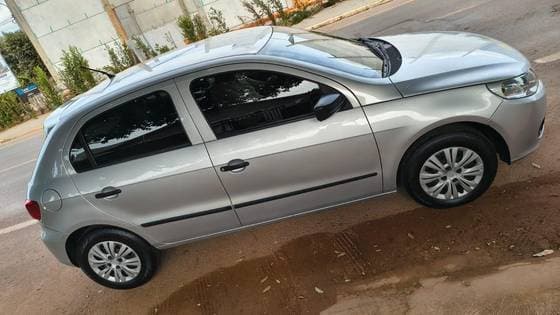 Carro 1.0 MI 8V FLEX 4P MANUAL G.V