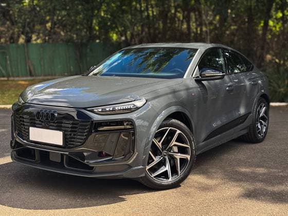 Carro 100 KW ELÉTRICO S LINE QUATTRO
