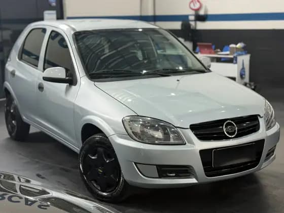Carro 1.0 MPFI LIFE 8V FLEX 4P MANUAL