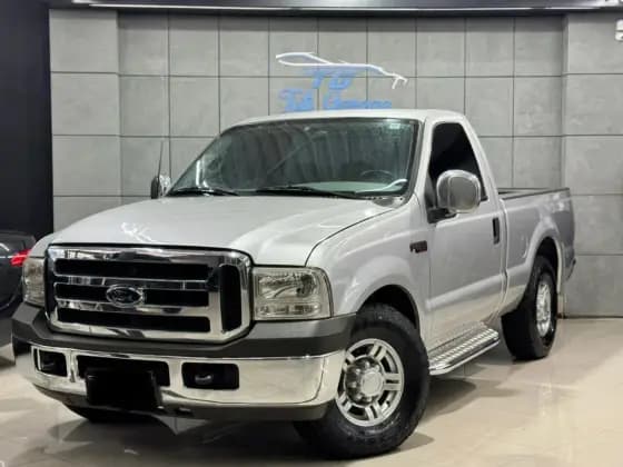Carro 3.9 XLT 4X2 CS DIESEL 2P MANUAL